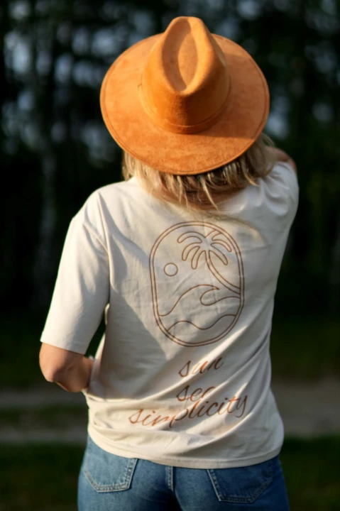 BAWEŁNIANY T-SHIRT NUSA