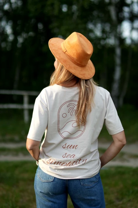 BAWEŁNIANY T-SHIRT NUSA