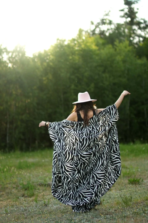 narzutka boho sumba zebra