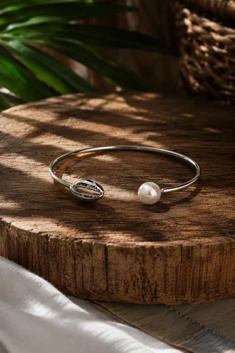 BRANSOLETKA KERANG SILVER
